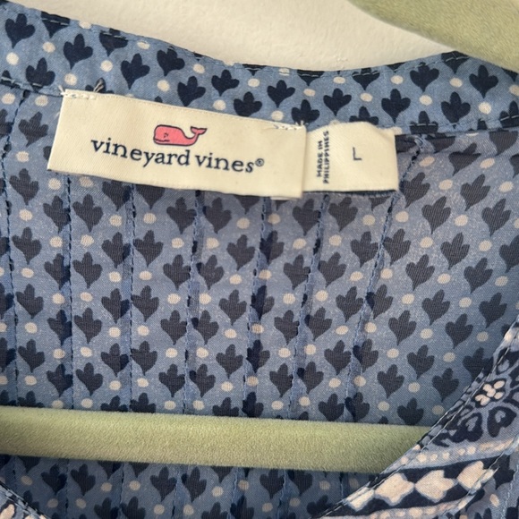 Vineyard Vines - Little Key Pintuck Blouse - size L - Picture 5 of 6